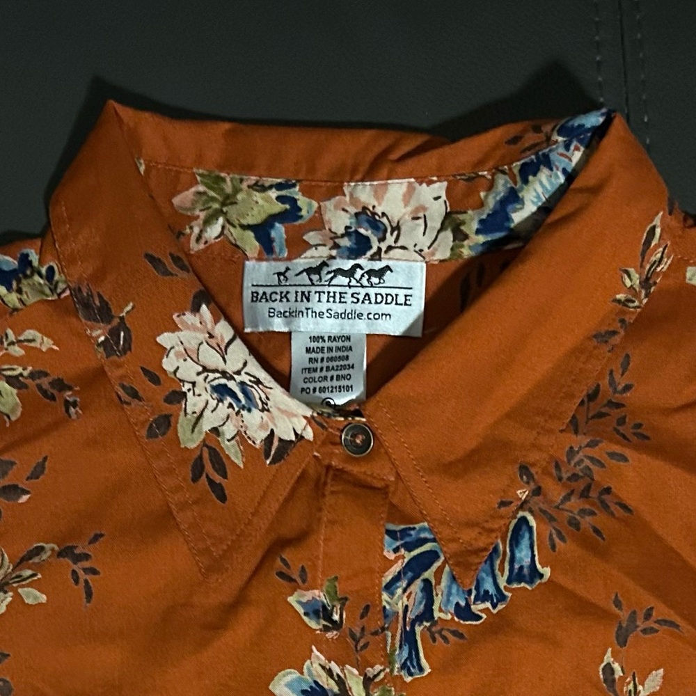 Beautiful Burnt Orange/Rust Shirt